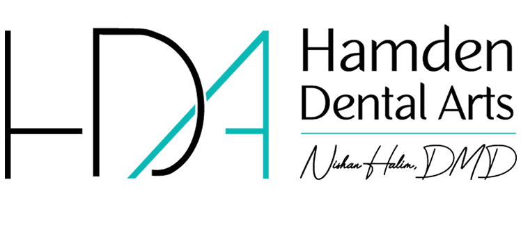 Logo 748 png