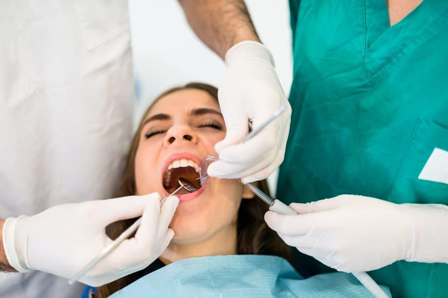 What do you do if your tooth is cracked under crown 920x613