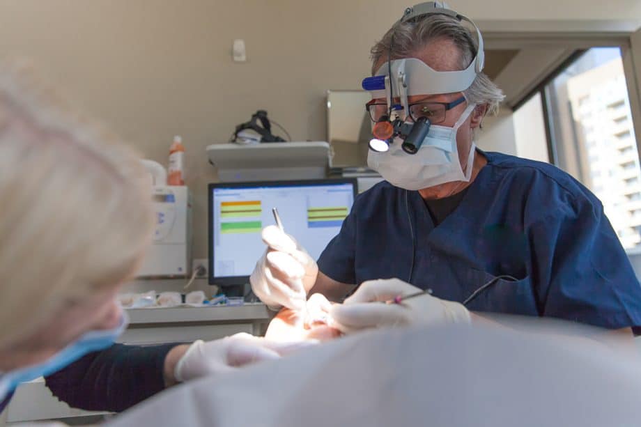 When can you drink hot liquids after a tooth extraction blog 920x613